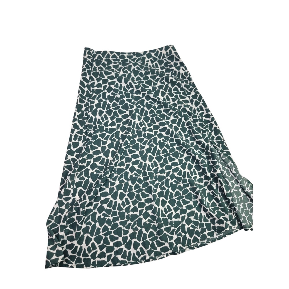 SHEIN Green White‎ Giraffe Print Midi Skirt Womens Size 6 A-Line Animal Pattern